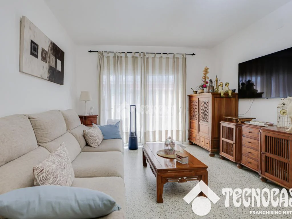 Renovated Vilassar flat, 92 m² terrace