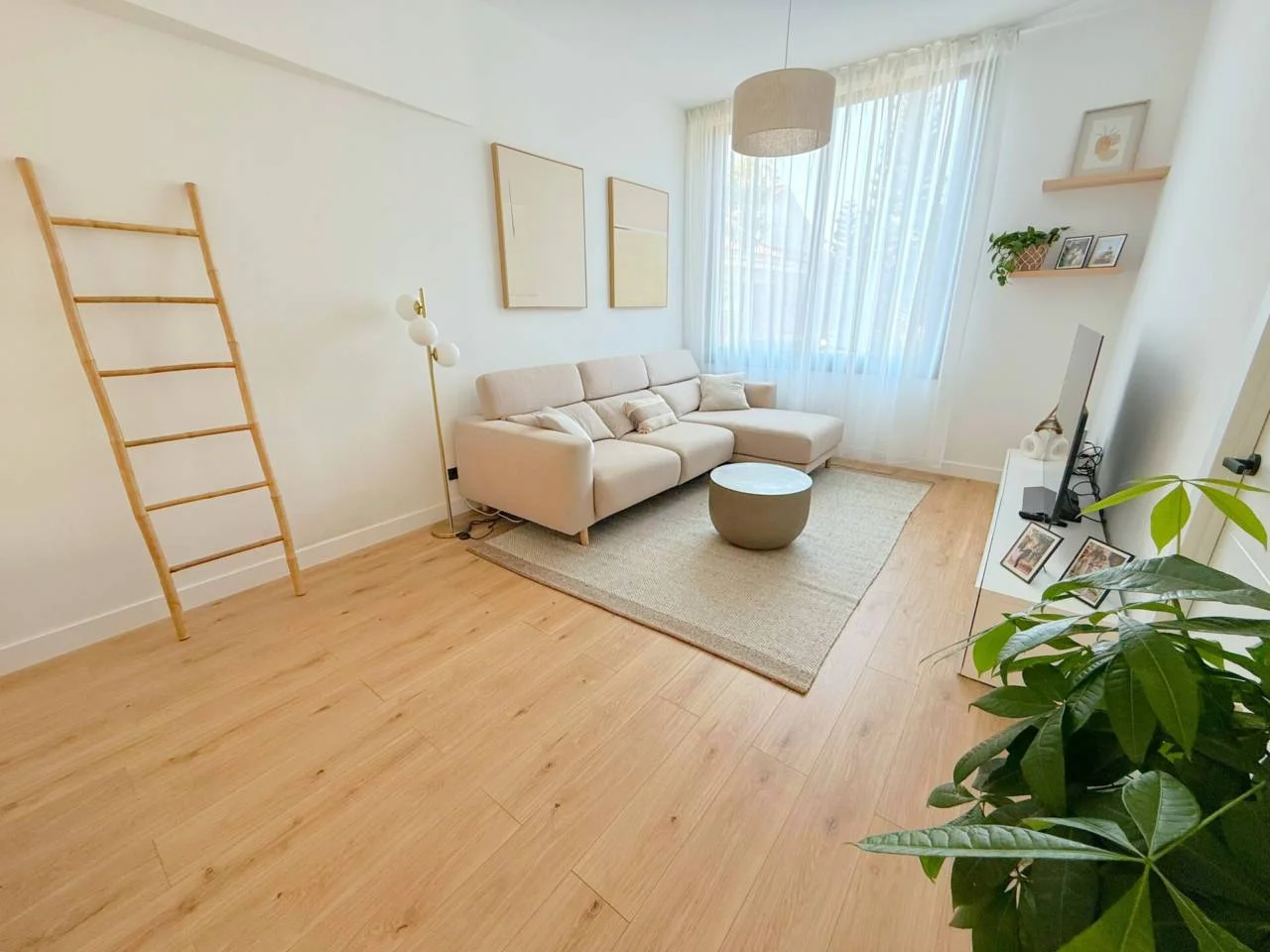 2023 duplex penthouse with 60 m² terrace