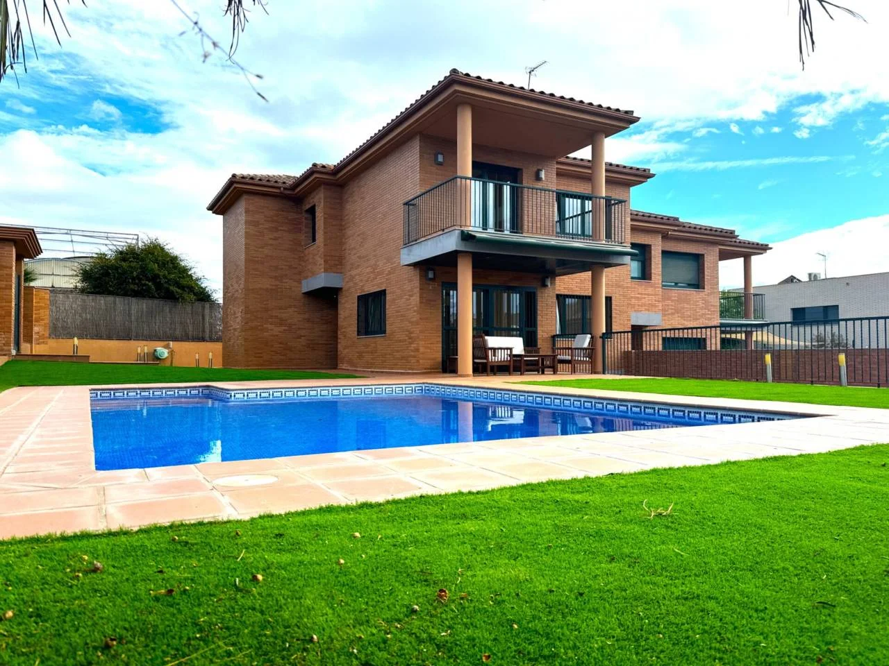 Chalet en Pla de l’Avellà con piscina
