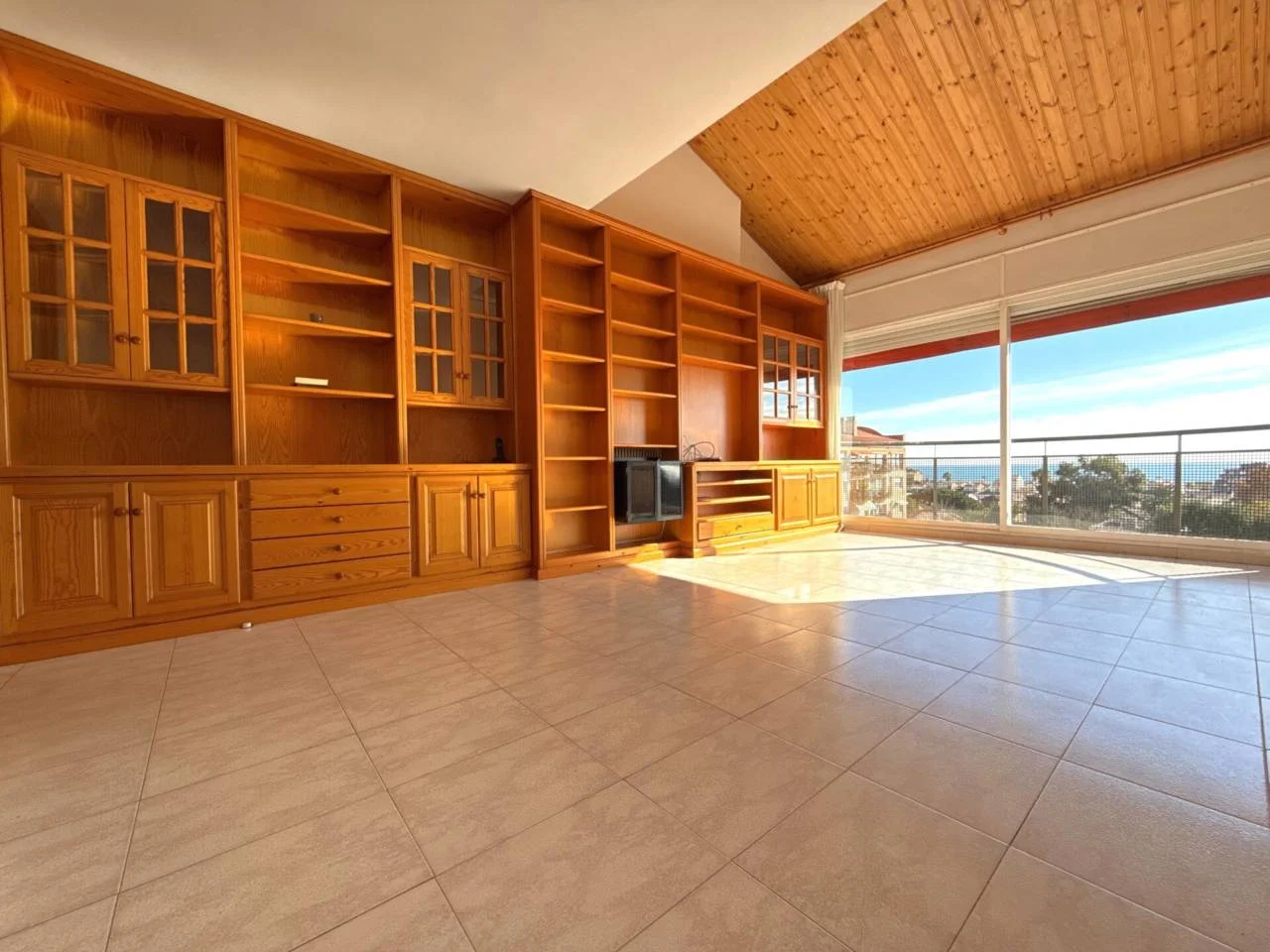 Ático dúplex con vistas al mar, 3 dormitorios