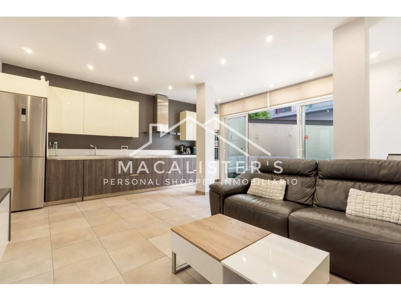 Piso reformado en El Clot de 104 m²