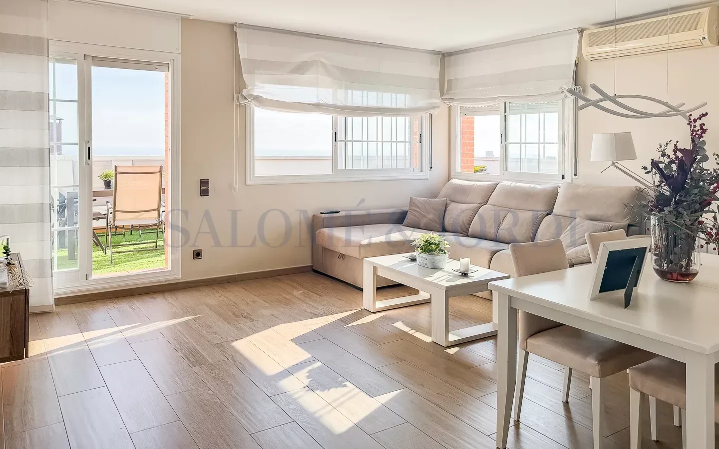 Reformed Mataró penthouse, 3 bedrooms
