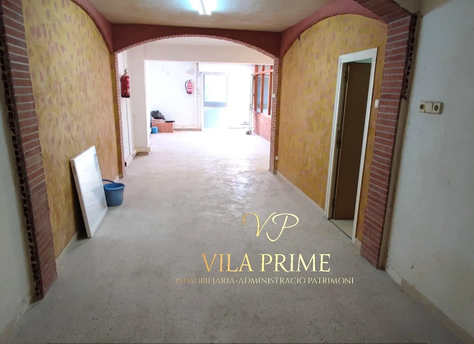 Local comercial en buen estado, 75 m²