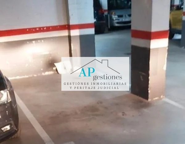 Plaza de parking de 10 m² en Centro