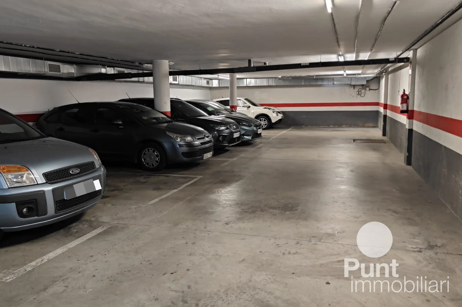 Garaje de 11 m² para coche mediano en Horta