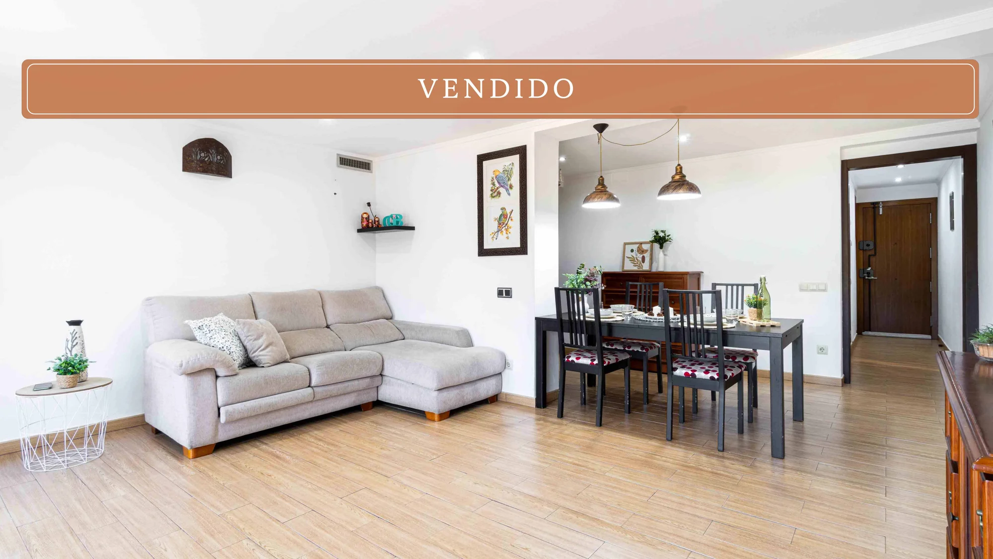 Updated three-bedroom flat in Argentona