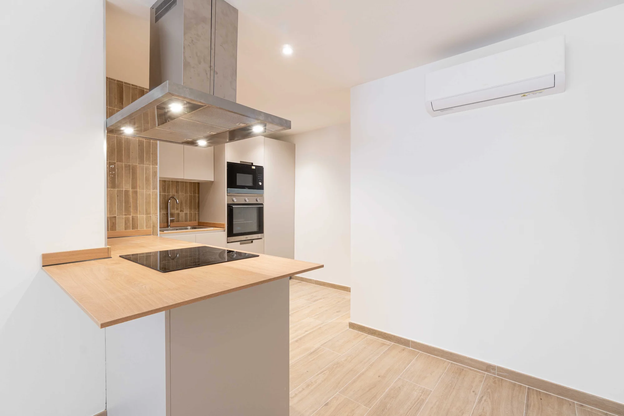 Piso reformado en el centro de Tarragona, 2 habitaciones