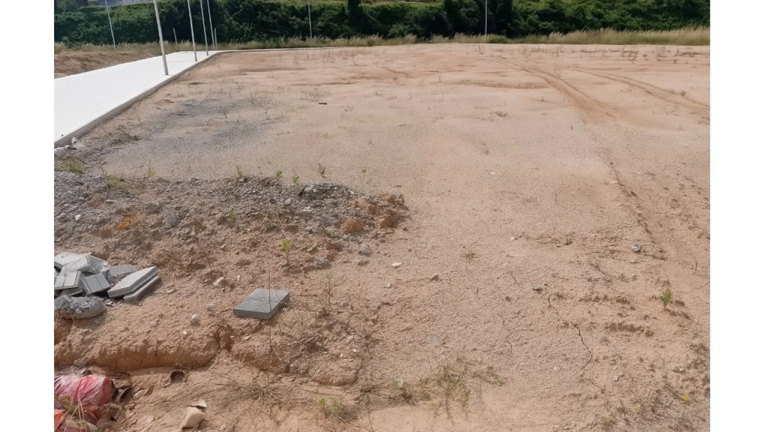 Parcela industrial con 2.185 m² edificables