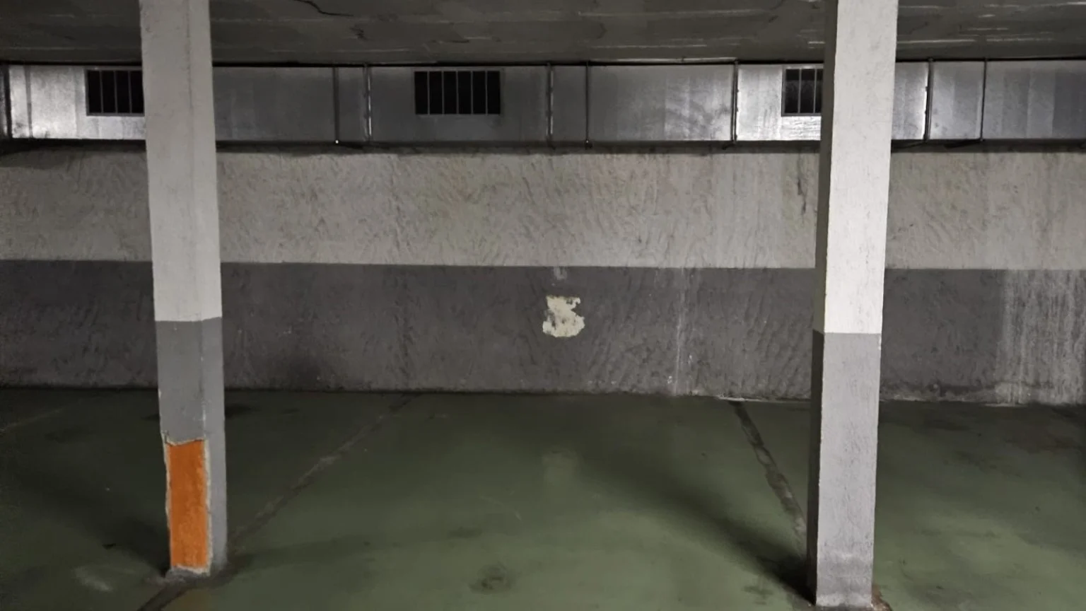 Inversión en dos plazas en Eixample