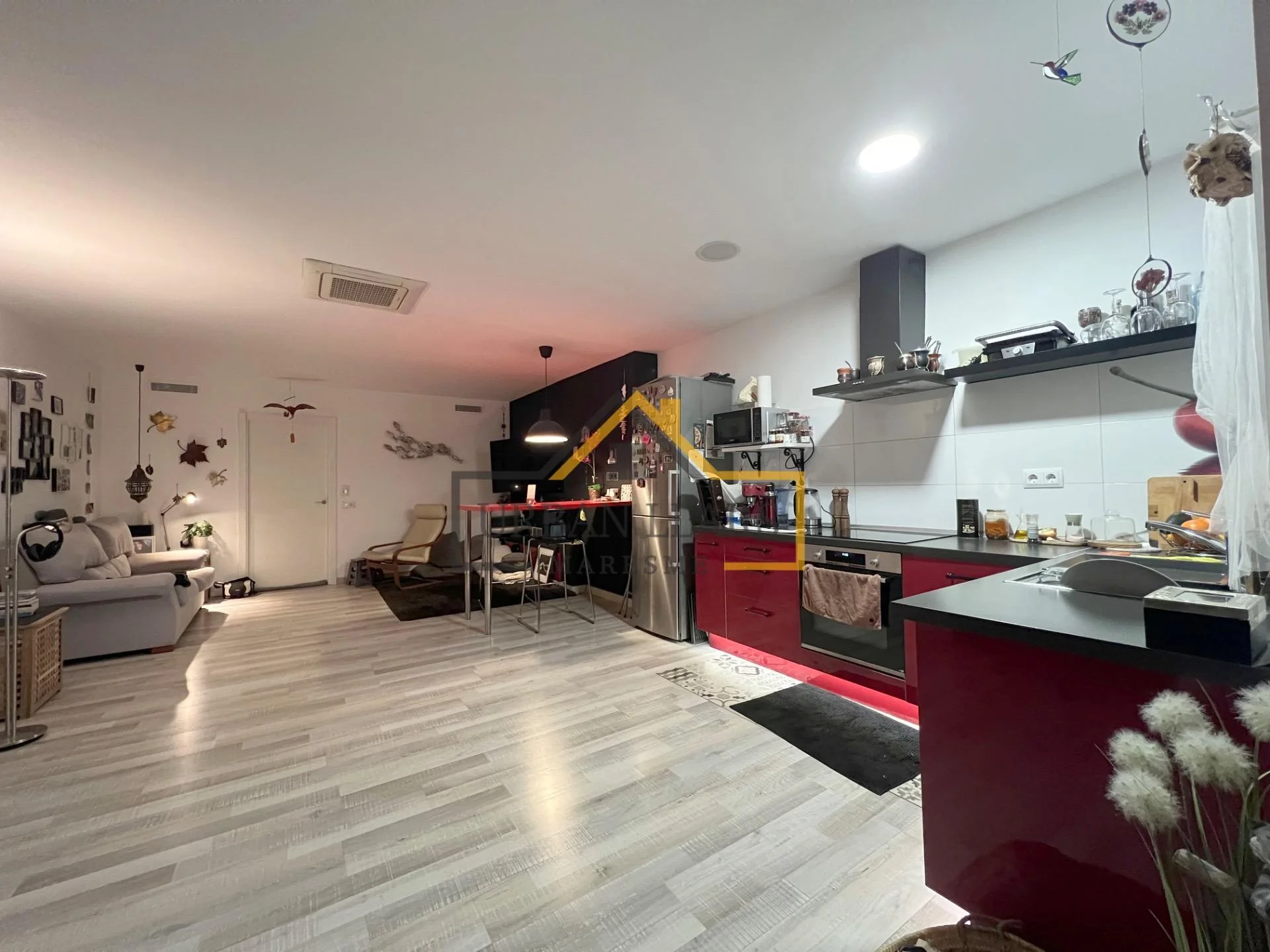 Loft interior en Banyeres, 99 m²