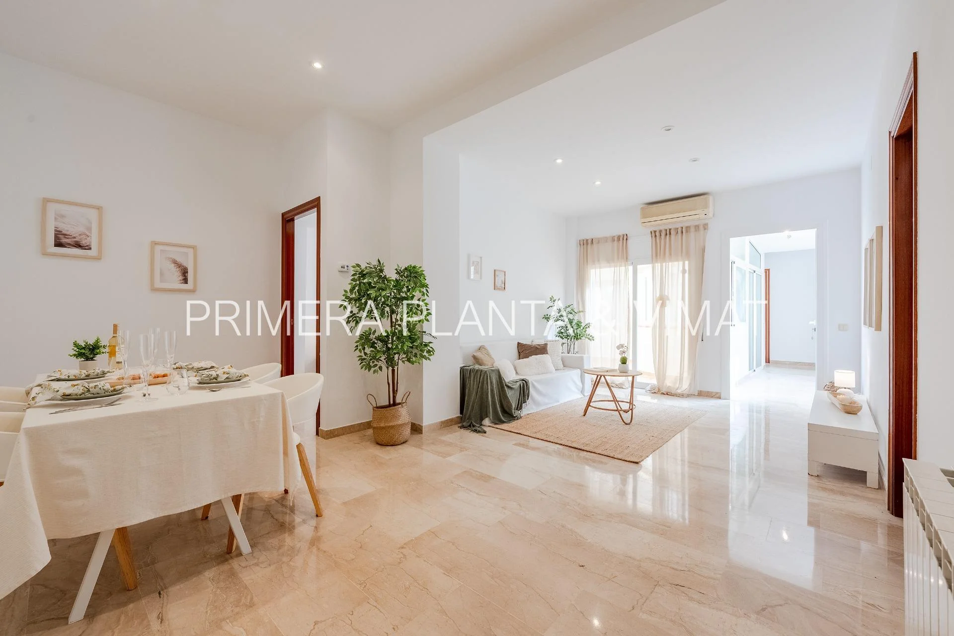 Good-condition ground-floor flat, Havana
