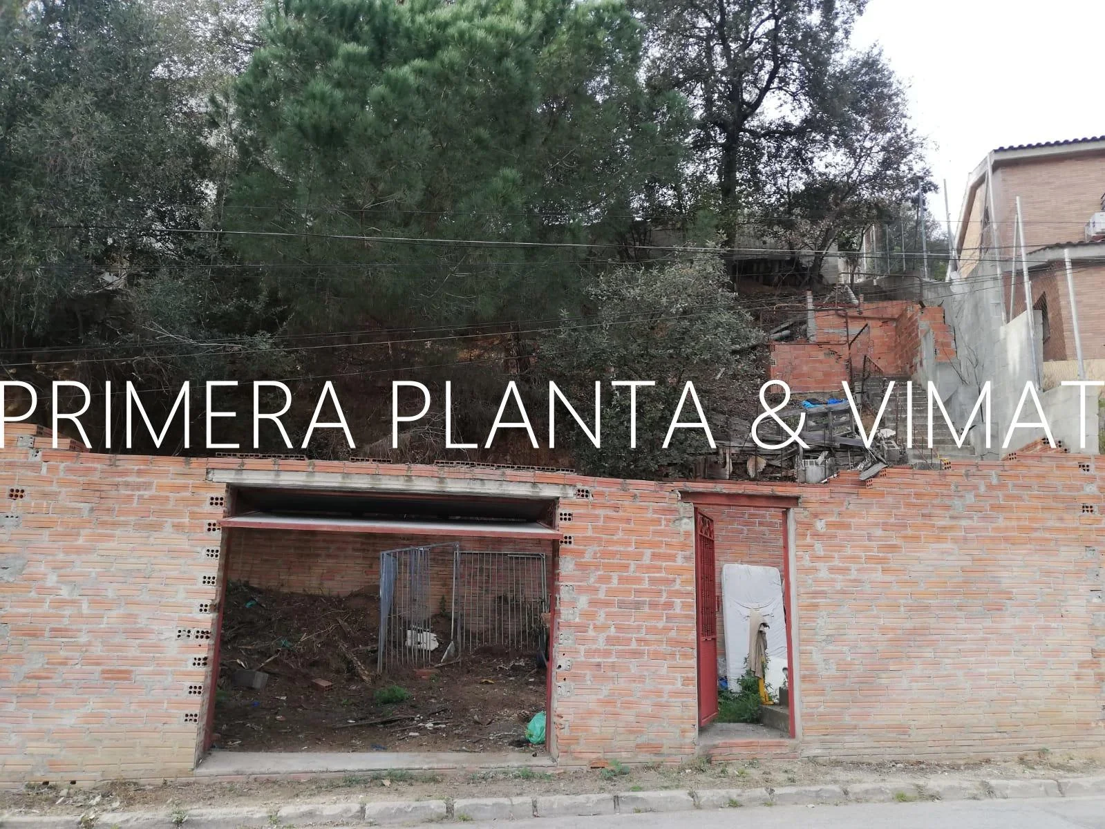 Solar urbano en Dosrius de 597 m²