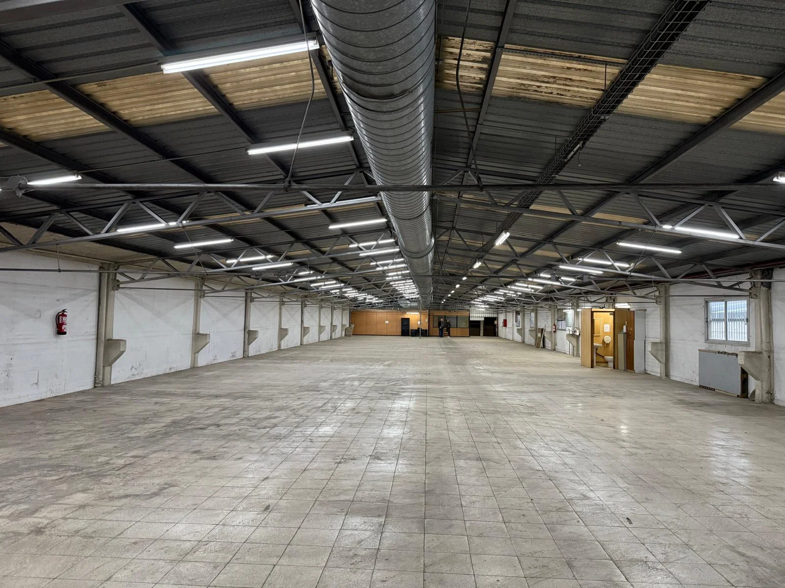 Nave industrial en Lliçà, 2.000 m²
