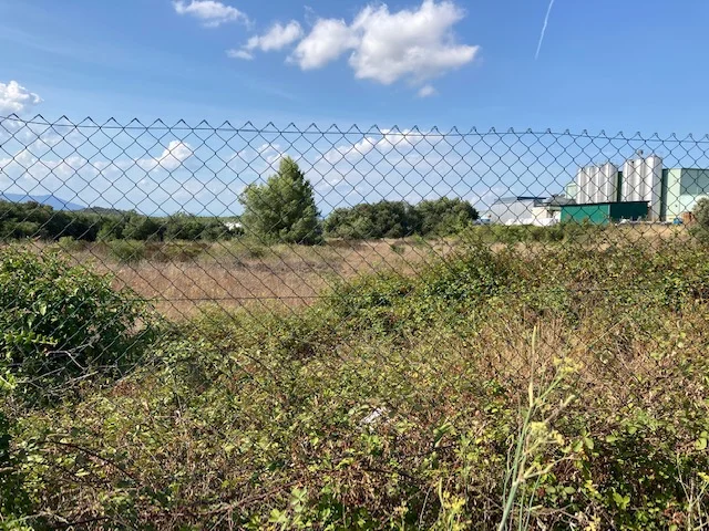 Industrial plot in Maçanet, 11,695 m²