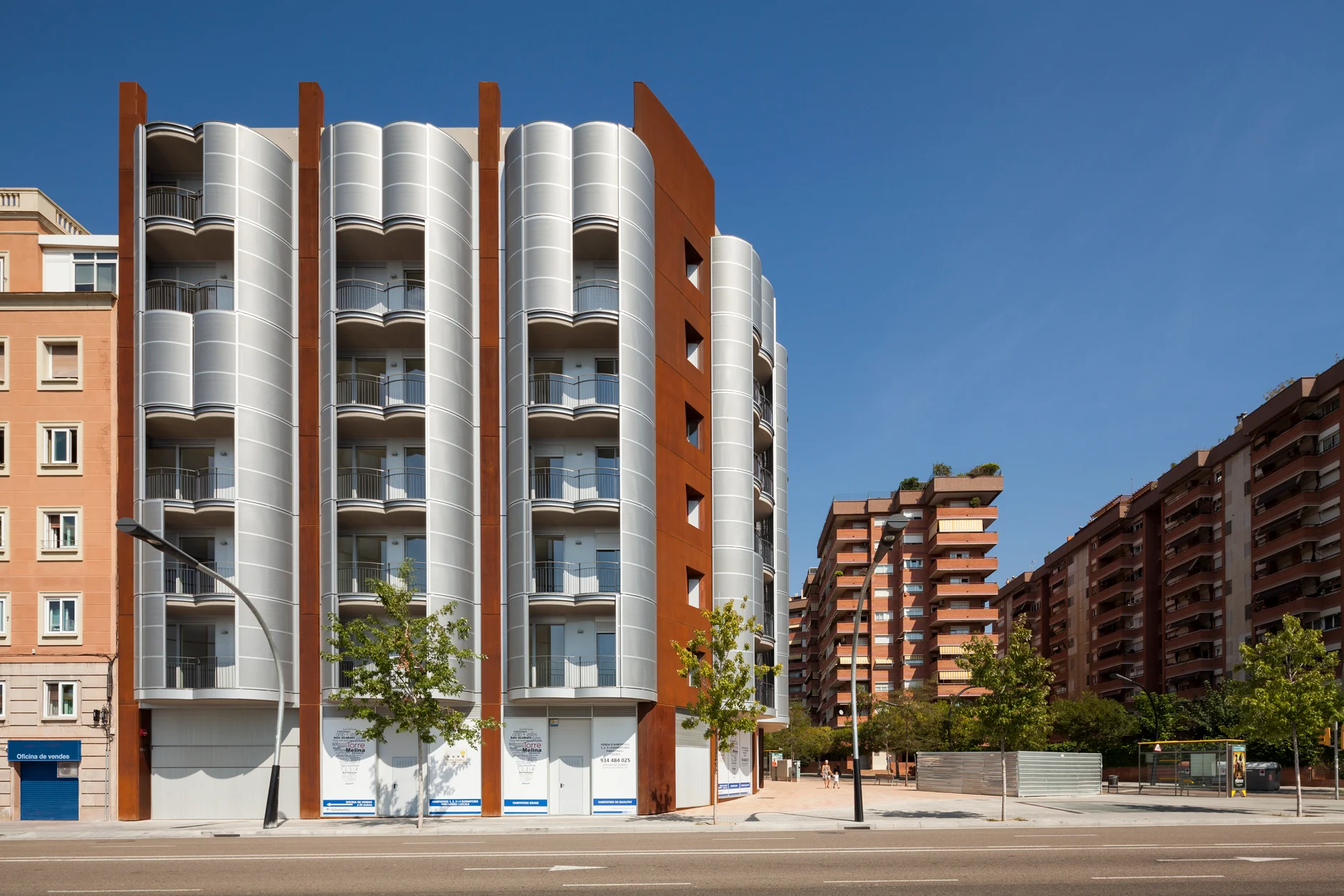 Local comercial exterior de 310 m²