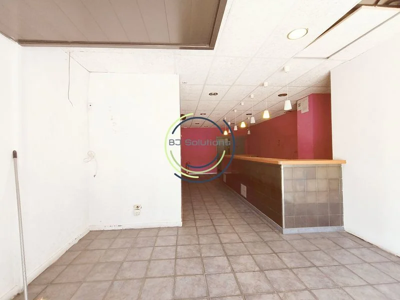Local comercial a pie de calle, 69 m²