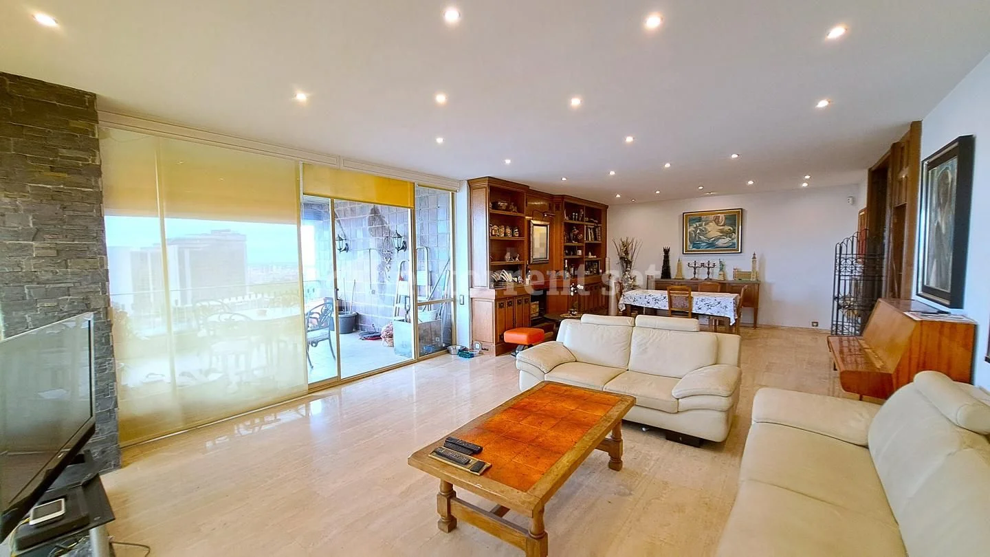 Piso en Pedralbes con vistas de 270º