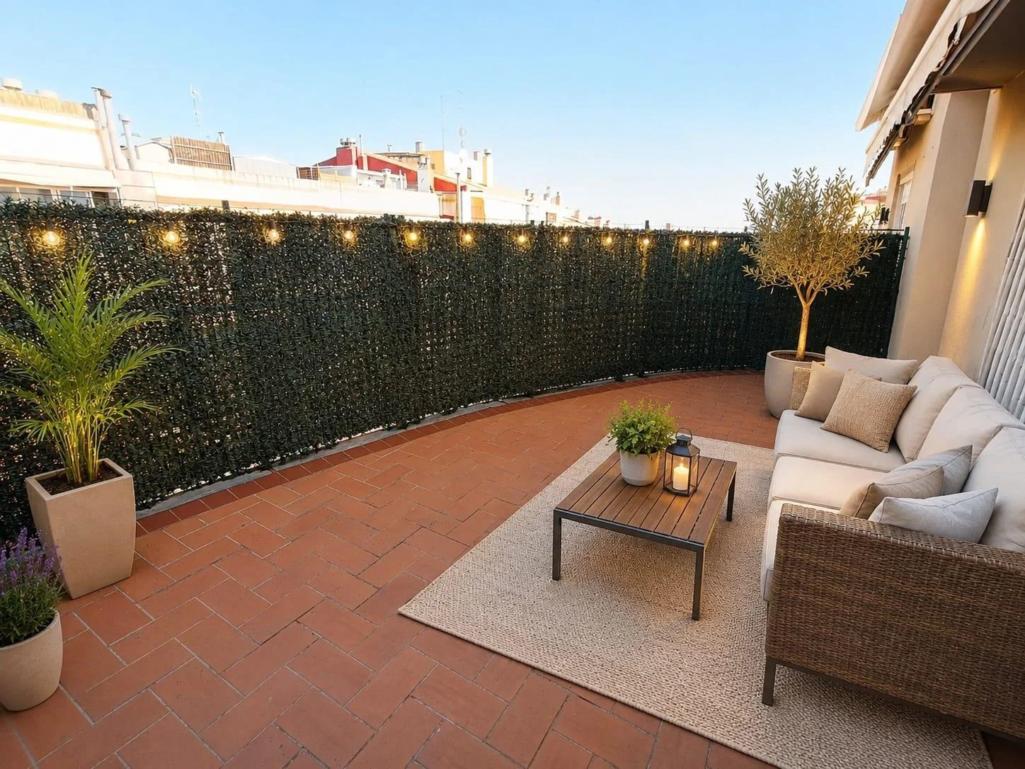 Spacious Rocafonda flat, four bedrooms