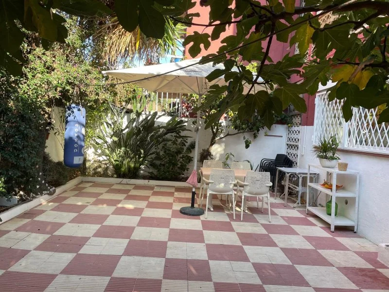 Amplia casa en planta baja en Calella, 4 dormitorios