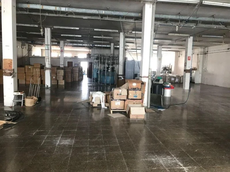 Naves industriales céntricas de 250 m²