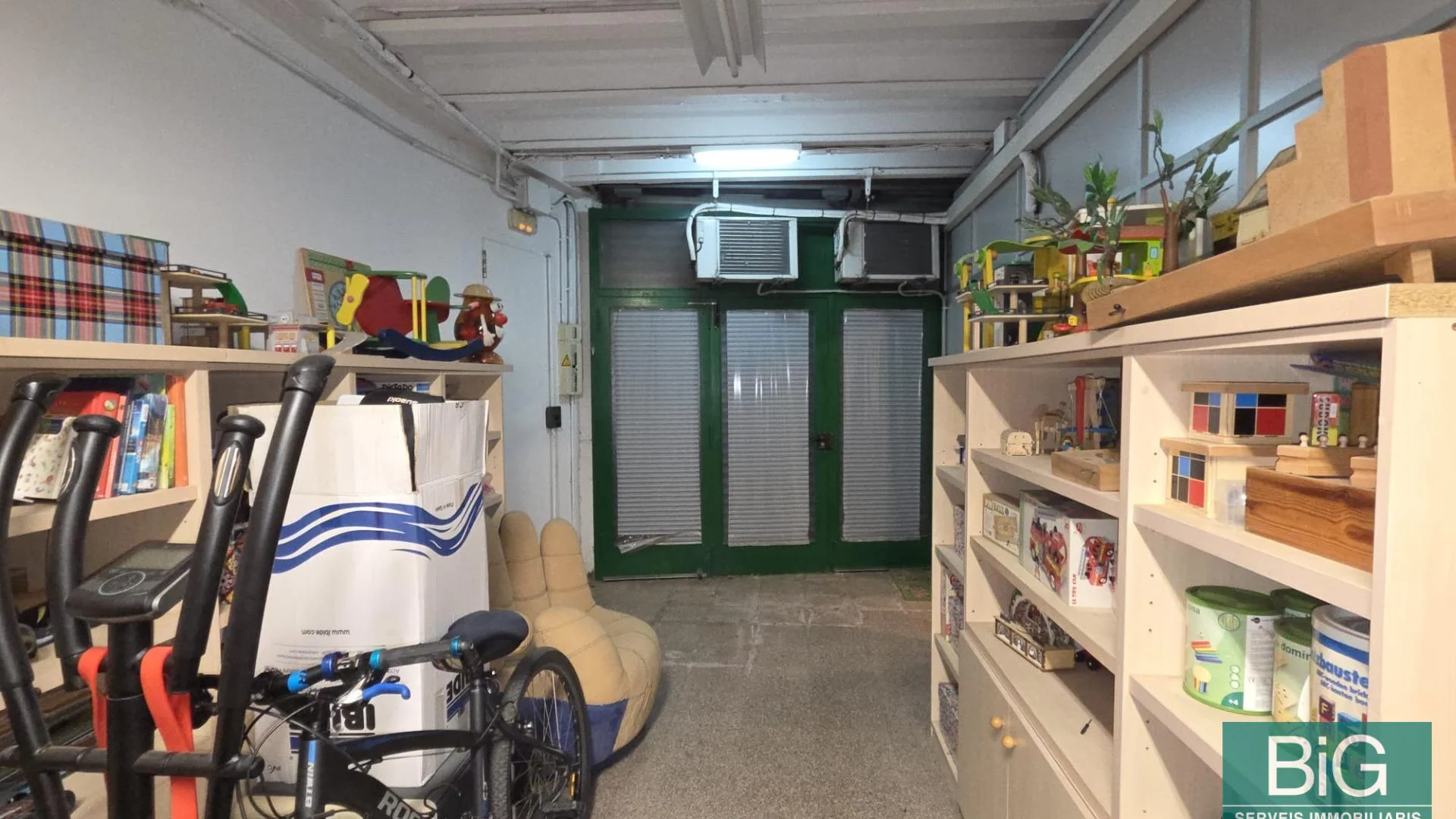 Local comercial en Mataró, 96 m²