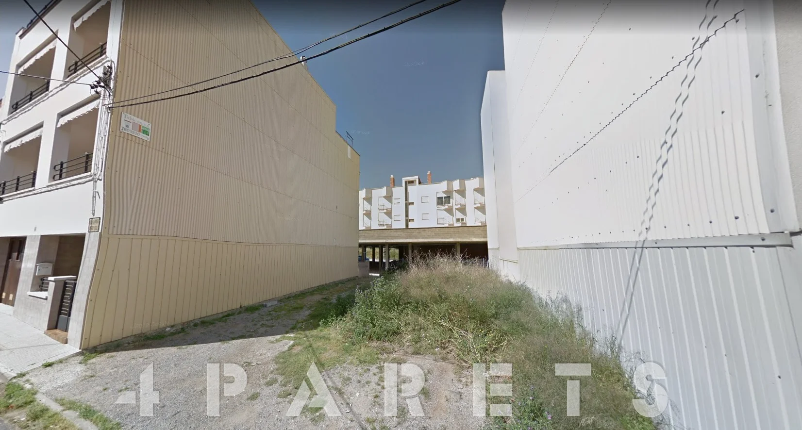 Parcela urbanizable costera en Llançà