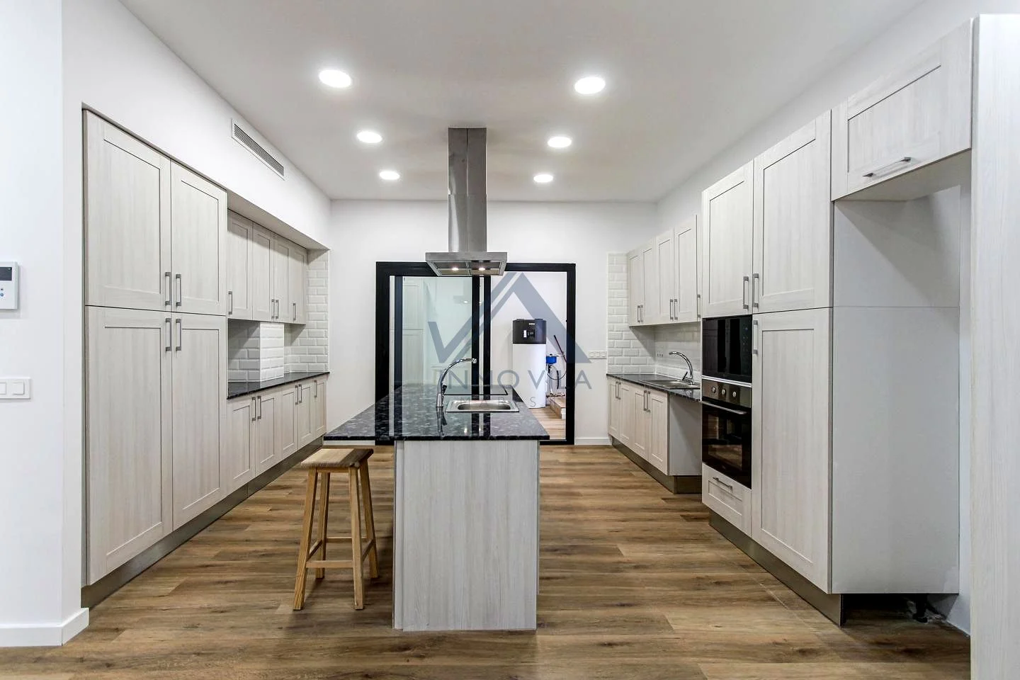 Bajo reformado en Girona, 152 m²