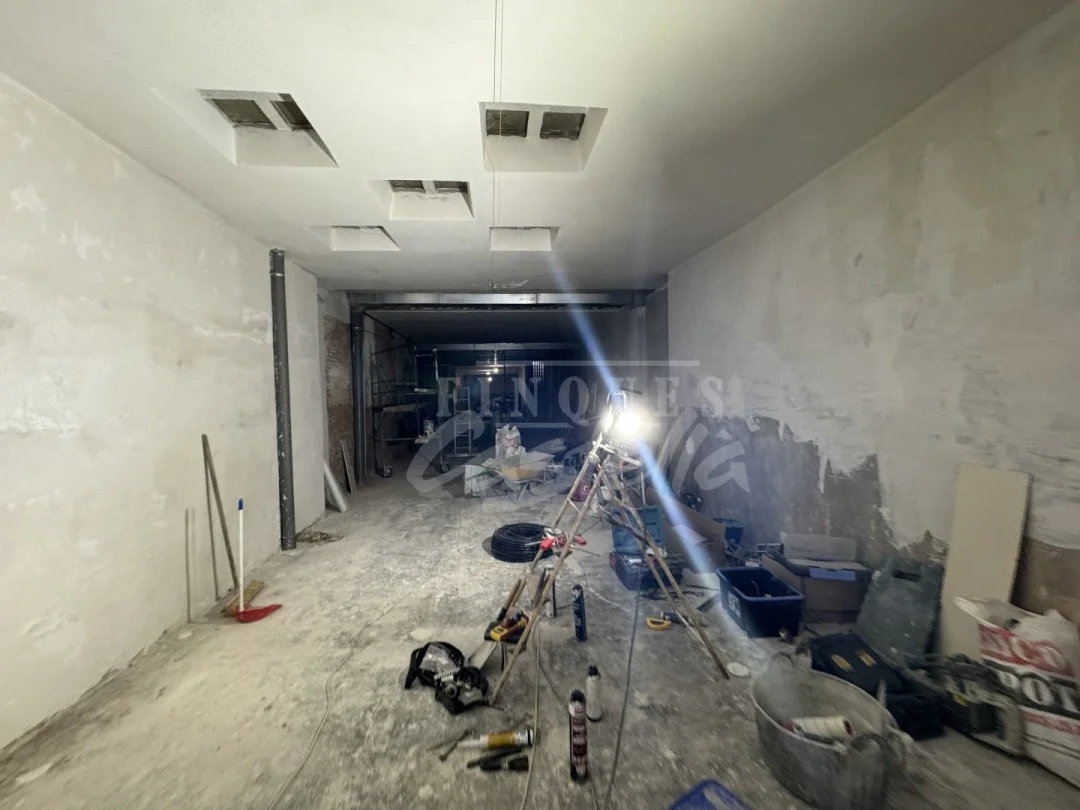 Local comercial céntrico en Mataró, 275 m²