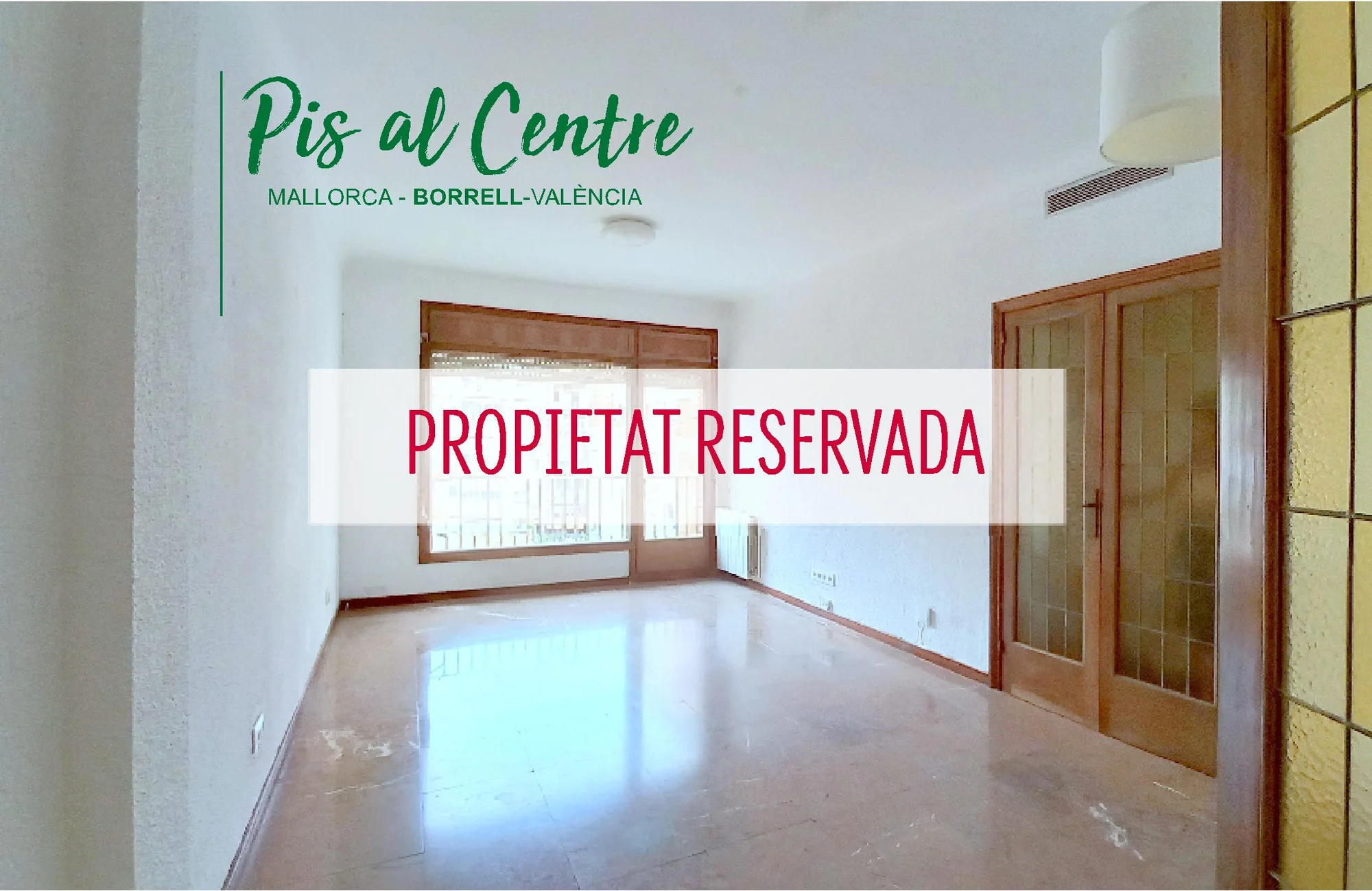 Eixample apartment with parking and terrace