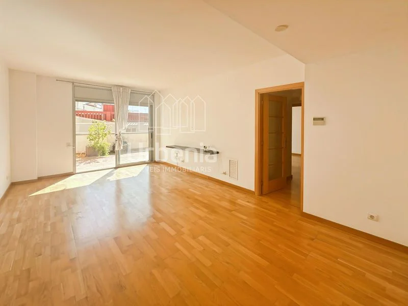 Central Mataró flat with terrace