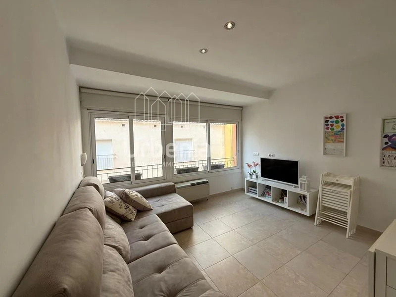 Piso reformado costero de 2 habitaciones