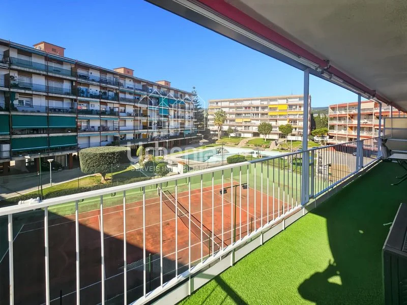 Amplio piso en Can Sans, cuatro habitaciones