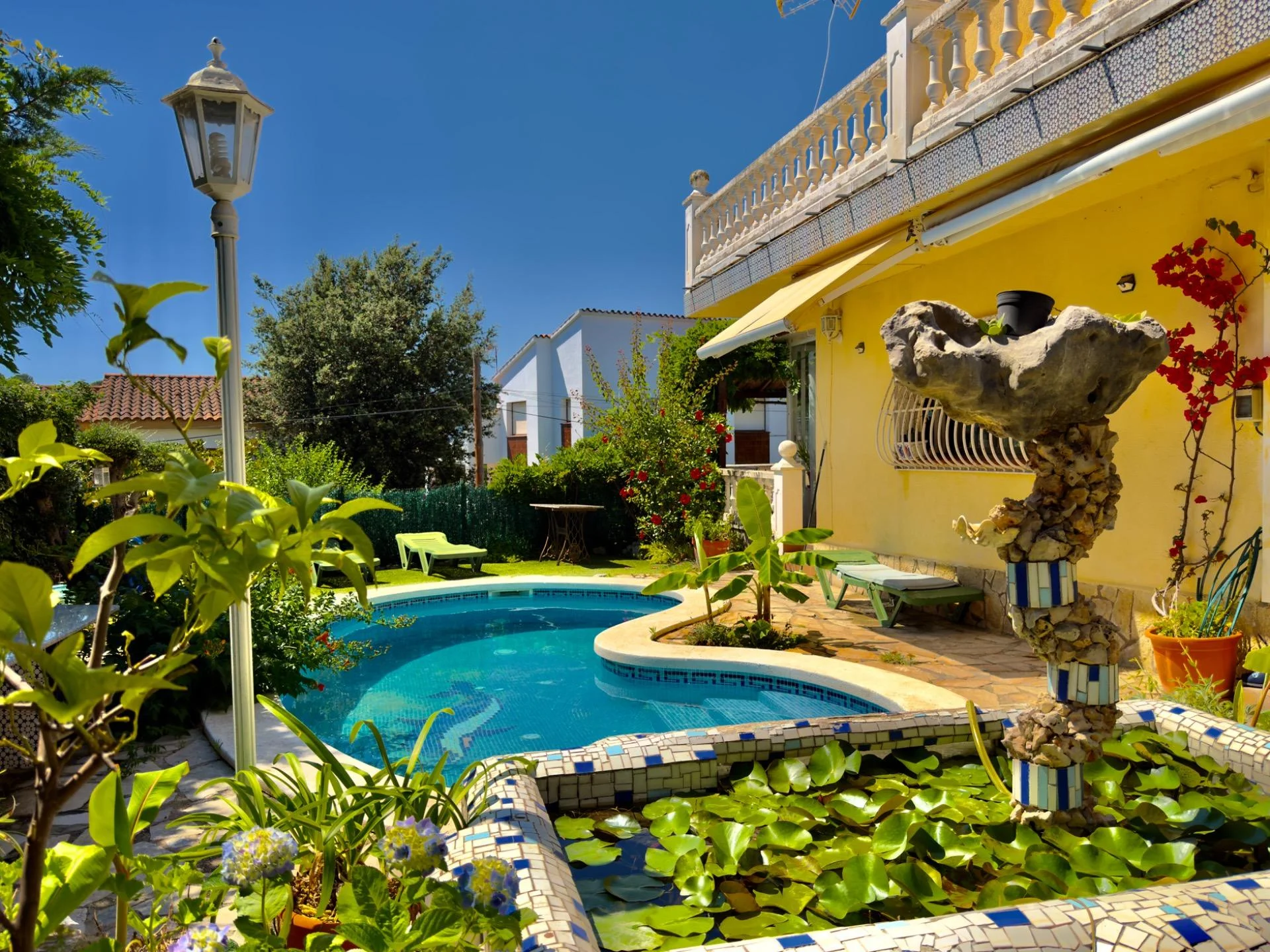 Casa con vistas al mar, 4 dormitorios