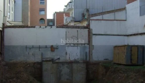 Solar edificable en Calella, 958 m²
