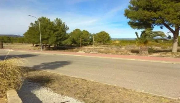 Gran parcela costera con potencial hotelero
