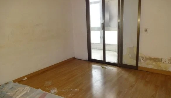 Renovation flat in Cerdanyola, three bedrooms