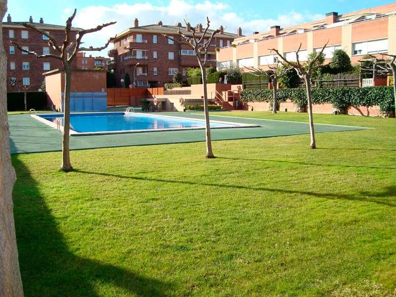 Piso en planta baja con jardín privado