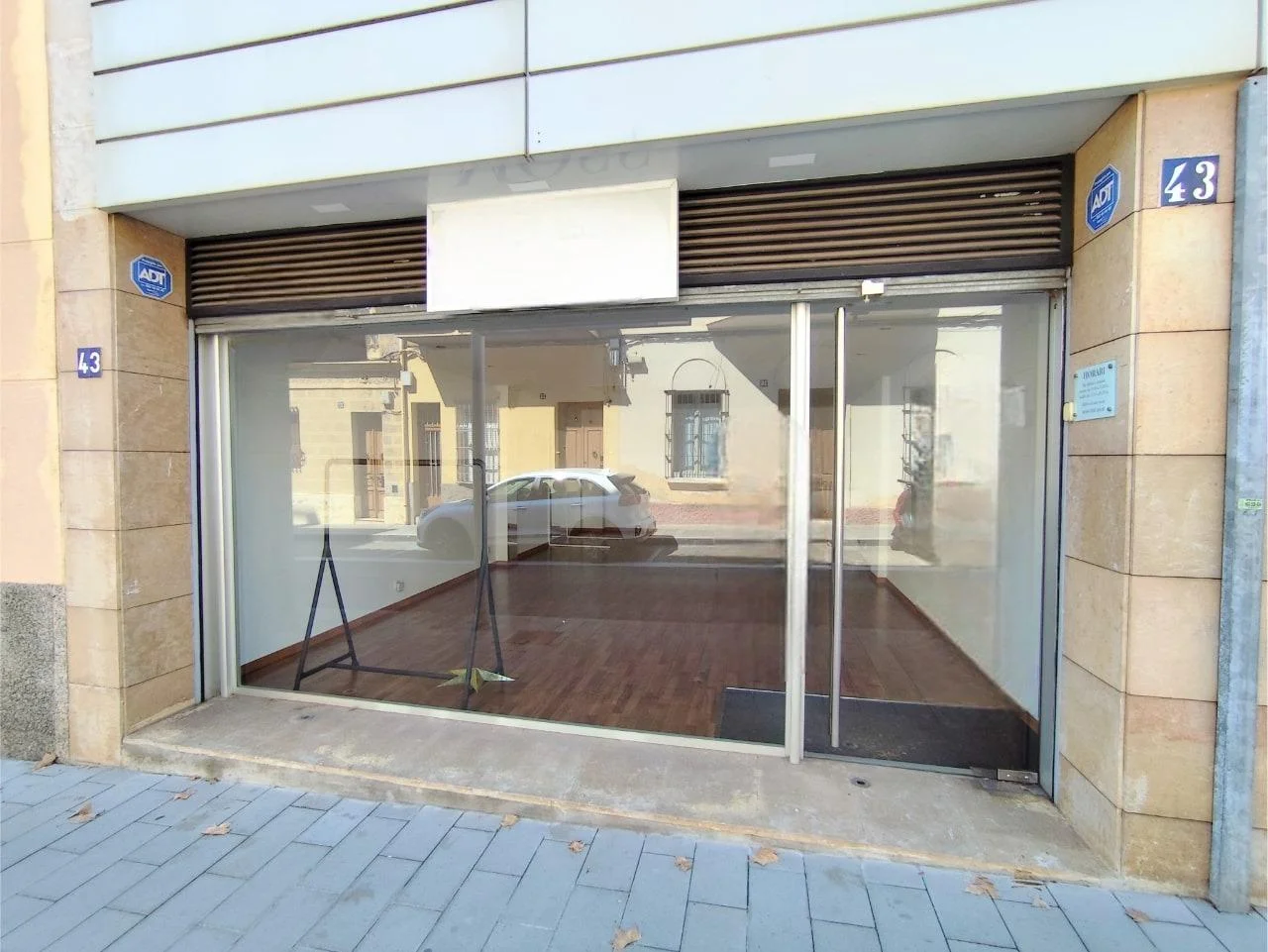Local comercial céntrico en Masnou, 84 m²