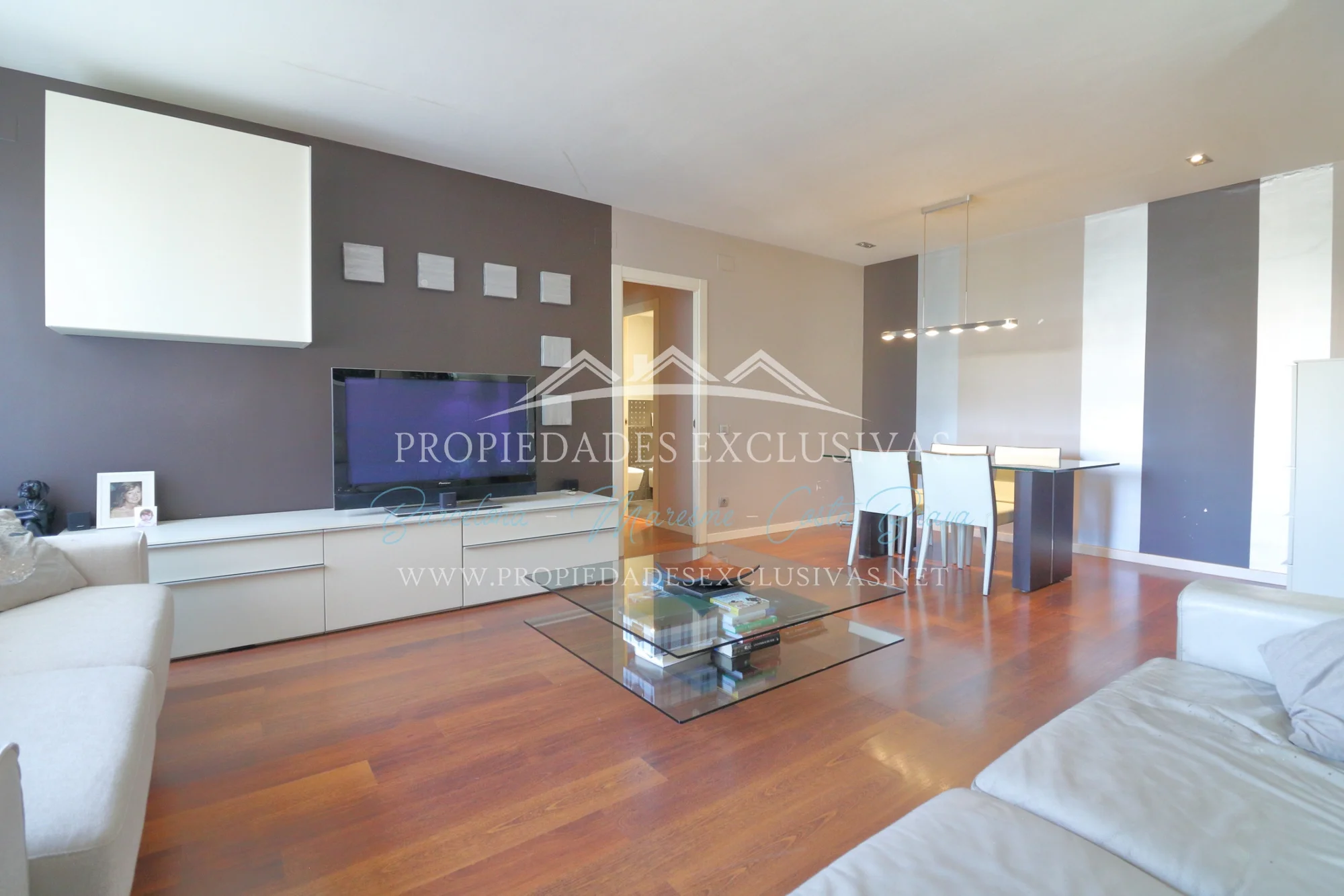 Renovated Barcelona flat, three bedrooms