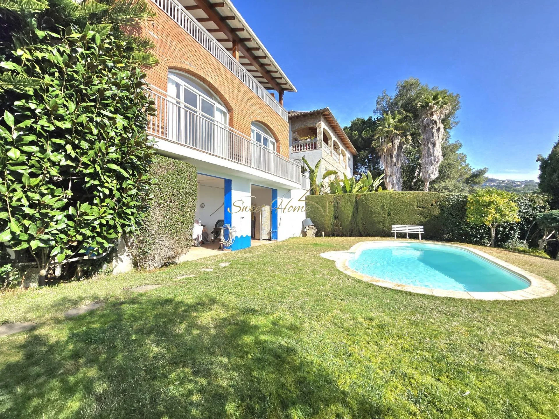 Casa en Cabrils con piscina y 4 dormitorios