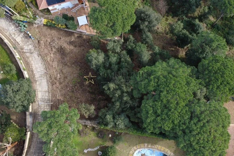 Urban Mataró plot with sea views