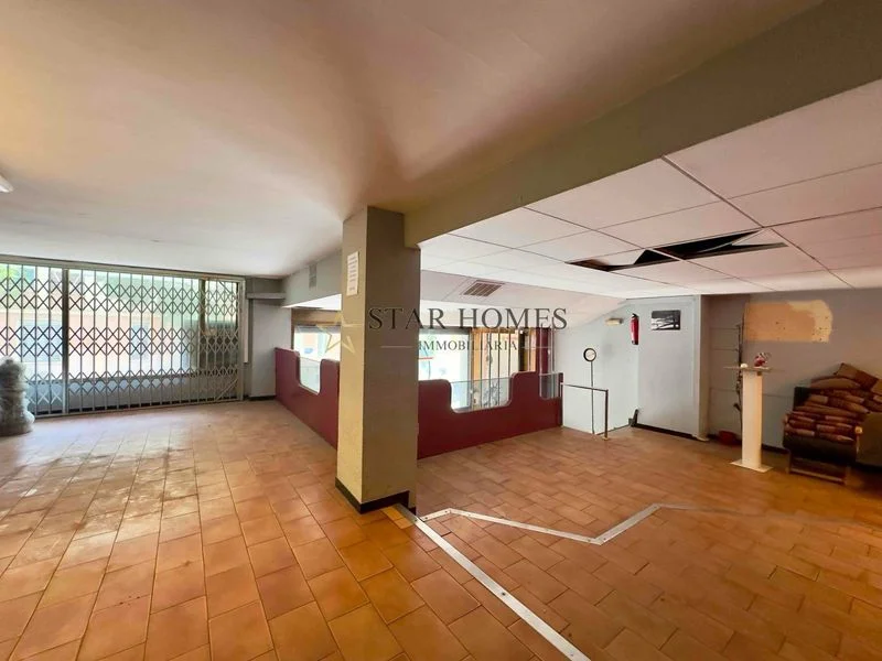 Versatile Barcelona commercial unit, 125 m²