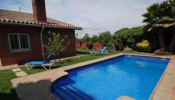 Chalet de cinco habitaciones con piscina privada