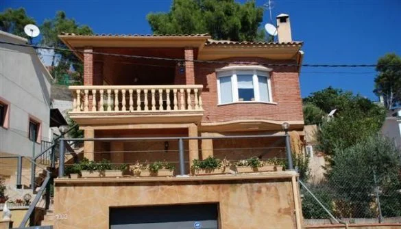 Chalet en Ciudad Jardin con parcela de 814 m²