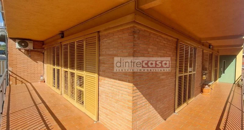 Edificio multifamiliar en Tordera, 8 dormitorios