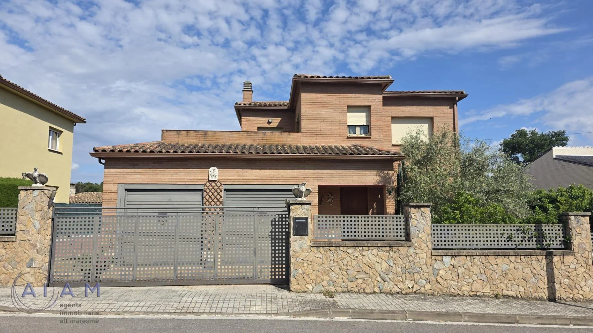 Detached house with private pool
