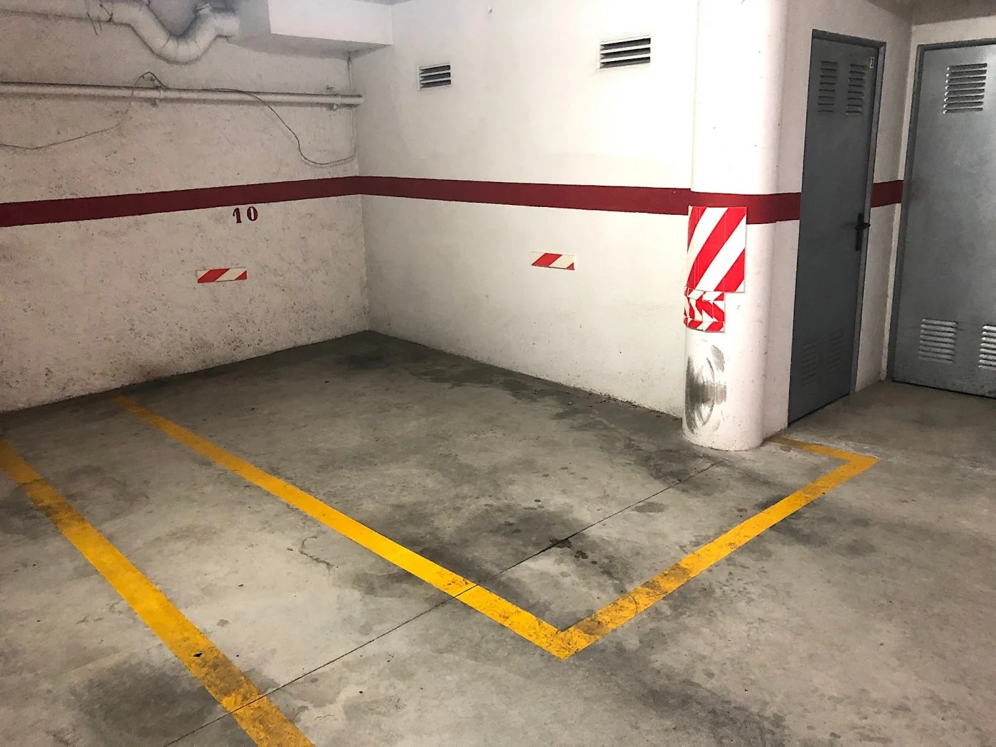 Central Calella parking with 24 m²