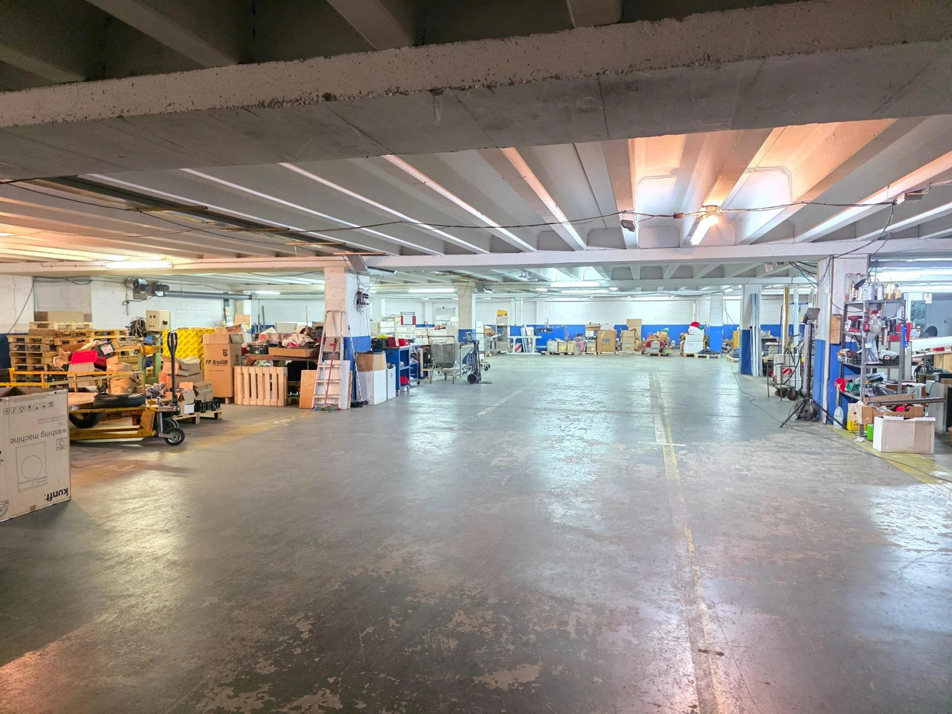 Nave industrial en Mataró, 1.392 m²