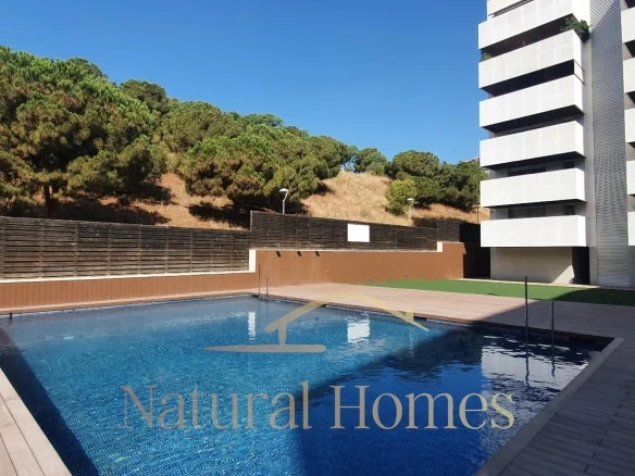 Piso alquilado en Mataró con piscina comunitaria