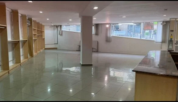 Local comercial céntrico en Tordera, 100 m²